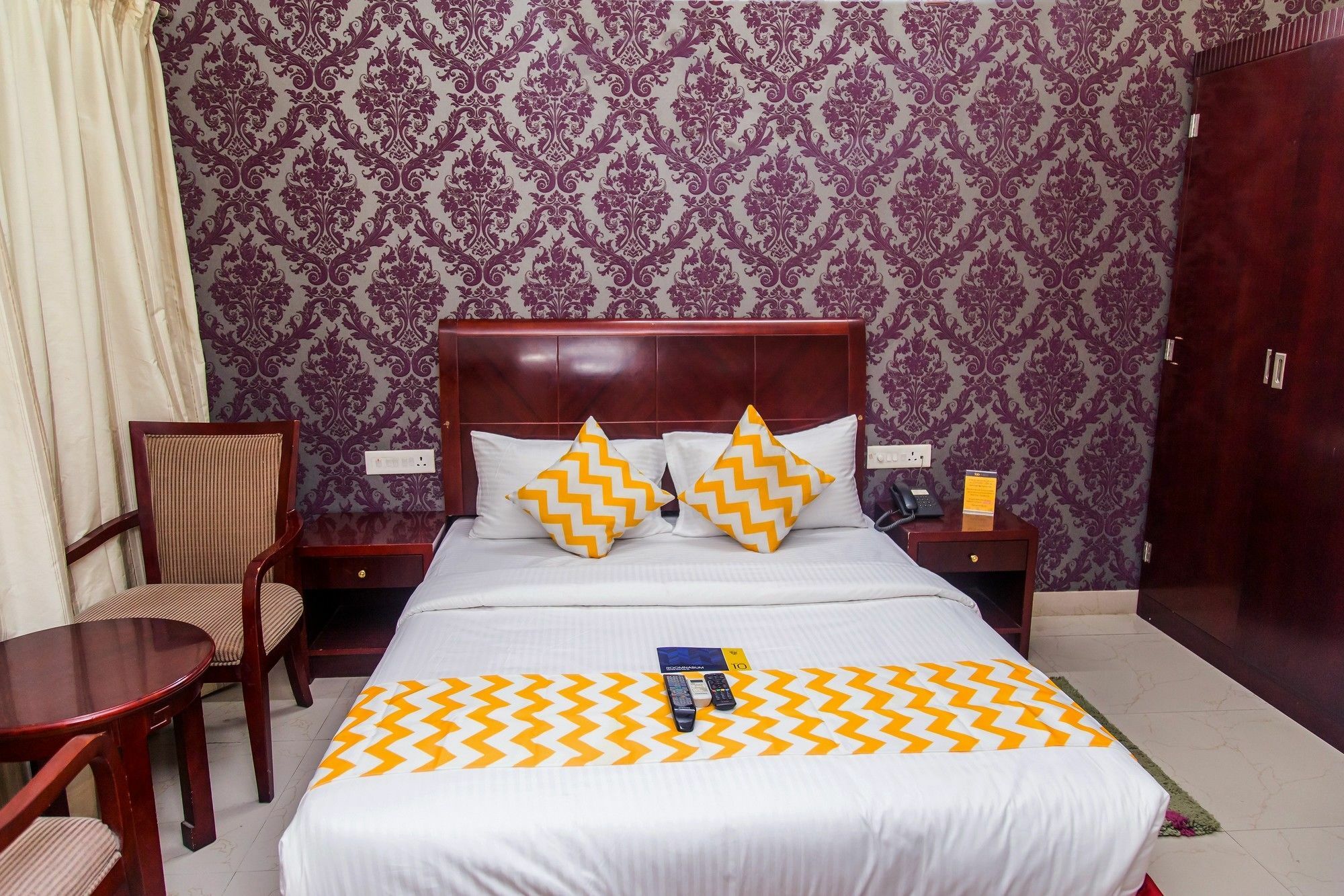 Fabexpress Oriental Suites III - Btm Mico Layout Bangalore Eksteriør billede